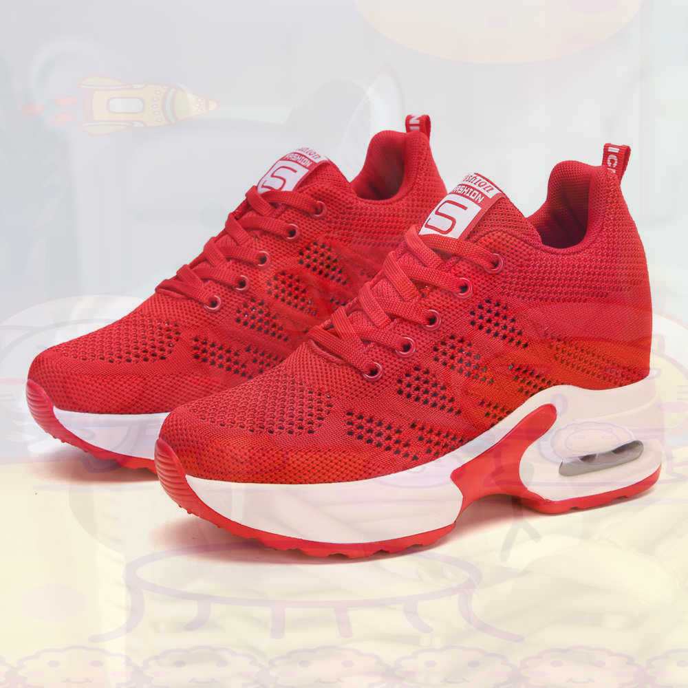 Red Size 36 Shoes Woman Tennis - огляд і ціна Streetwear Brand Canada