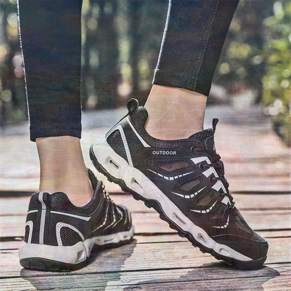 Sumer Round Tip Silver Sneaker - огляд і ціна Streetwear Brand Canada