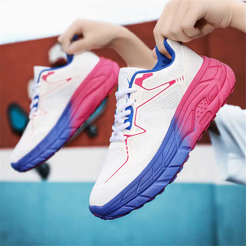 Does Not Slip Size 37 Shoes Si - огляд і ціна Streetwear Brand Canada